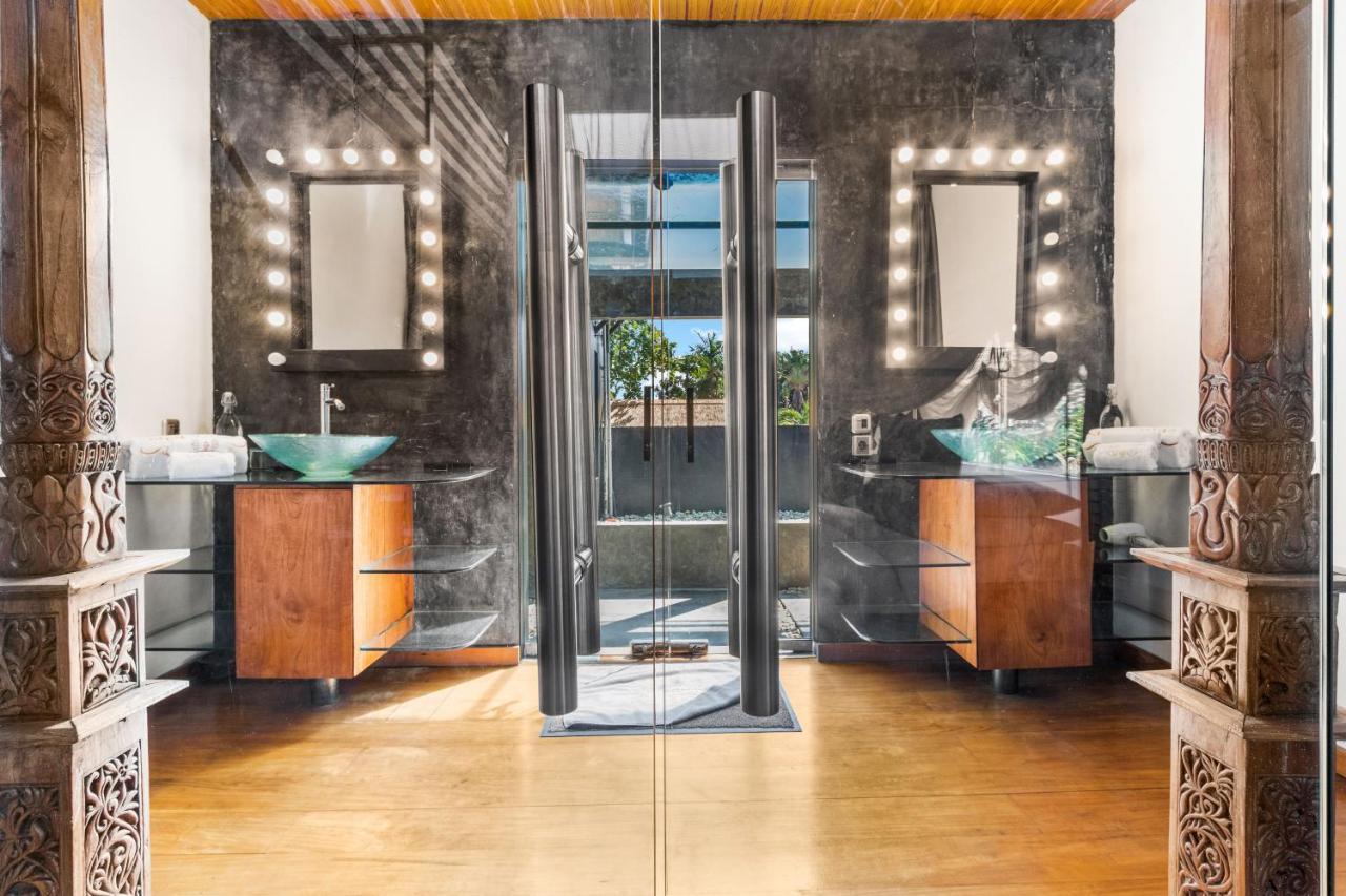 Saga Villas Ultra Seminyak  Ngoại thất bức ảnh